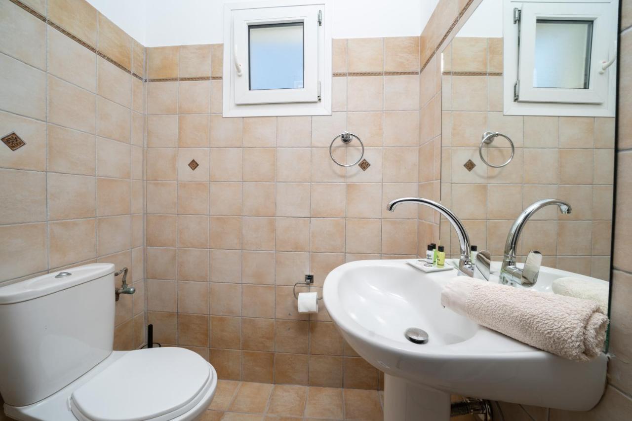 Cinema Themed House In Argostoli Villa Luaran gambar