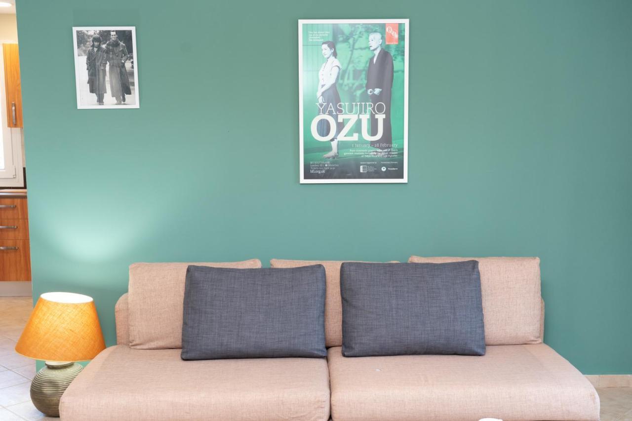 Cinema Themed House In Argostoli Villa Luaran gambar