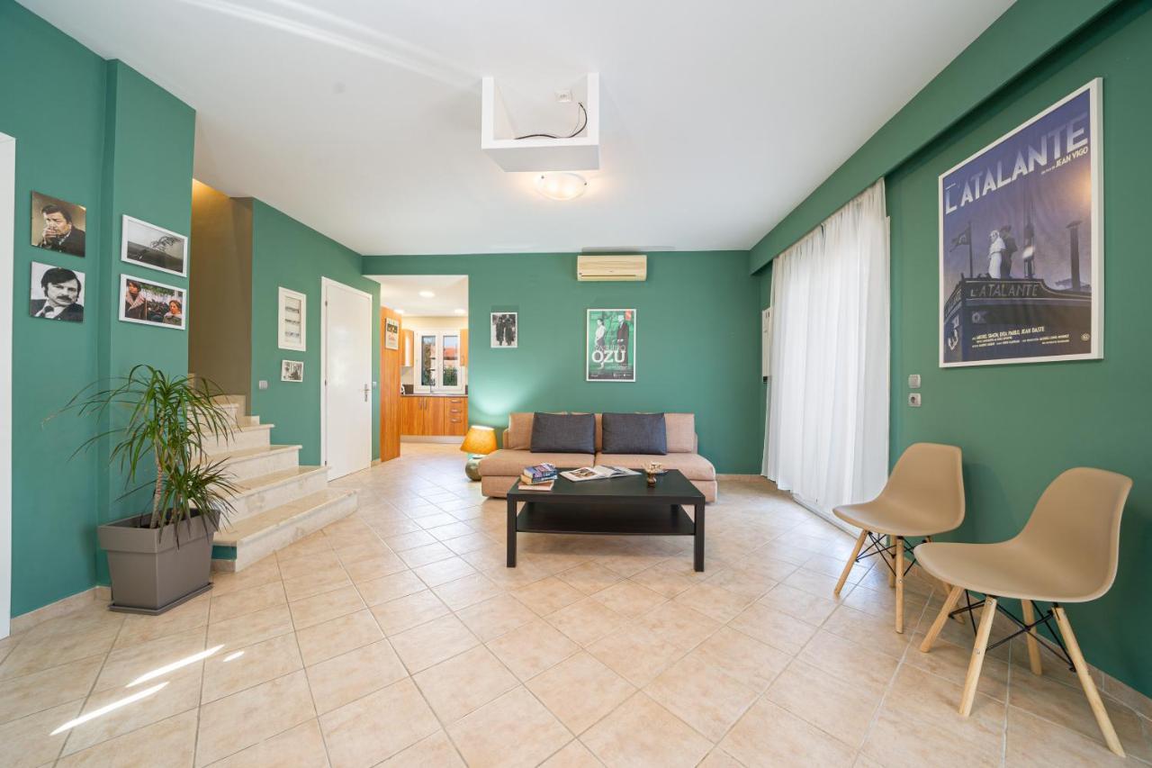 Cinema Themed House In Argostoli Villa Luaran gambar