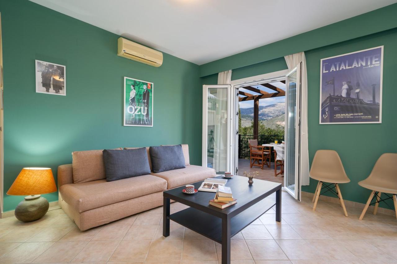 Cinema Themed House In Argostoli Villa Luaran gambar