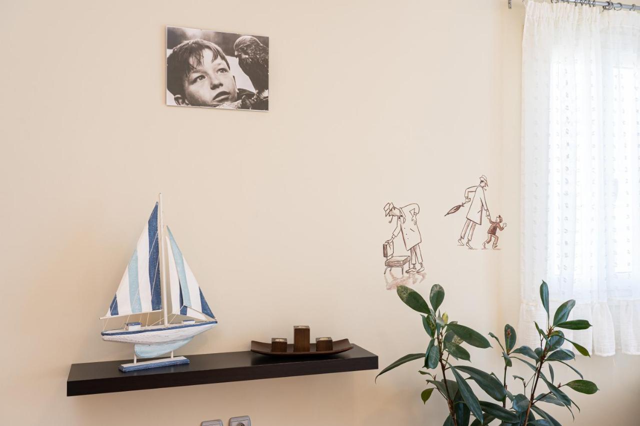 Cinema Themed House In Argostoli Villa Luaran gambar